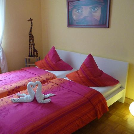 Feelathome إسن المظهر الخارجي الصورة