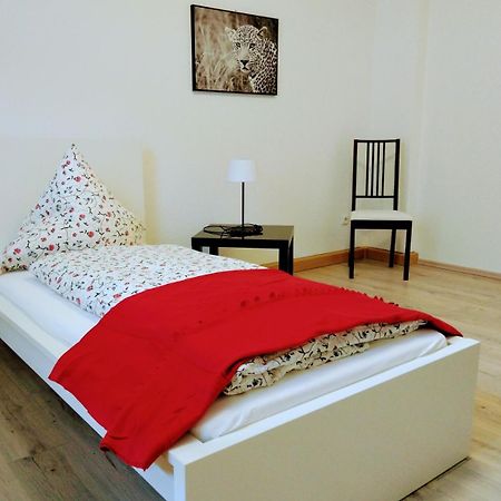 Feelathome إسن المظهر الخارجي الصورة