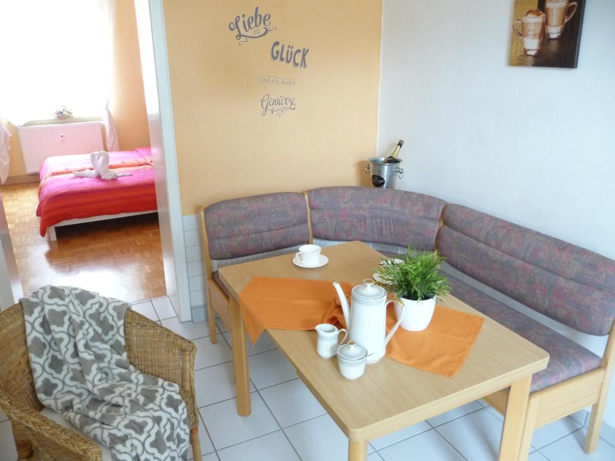 Feelathome إسن المظهر الخارجي الصورة